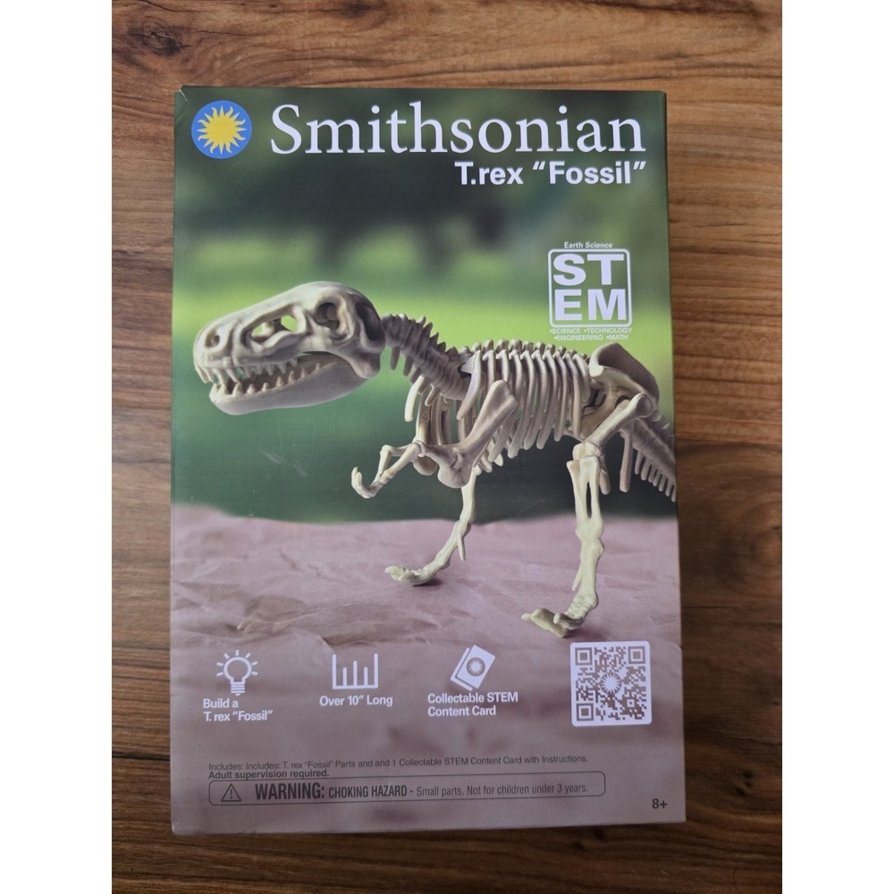 Smithsonian T-Rex Fossil Model STEM Earth Science Dinosaur Kit S24